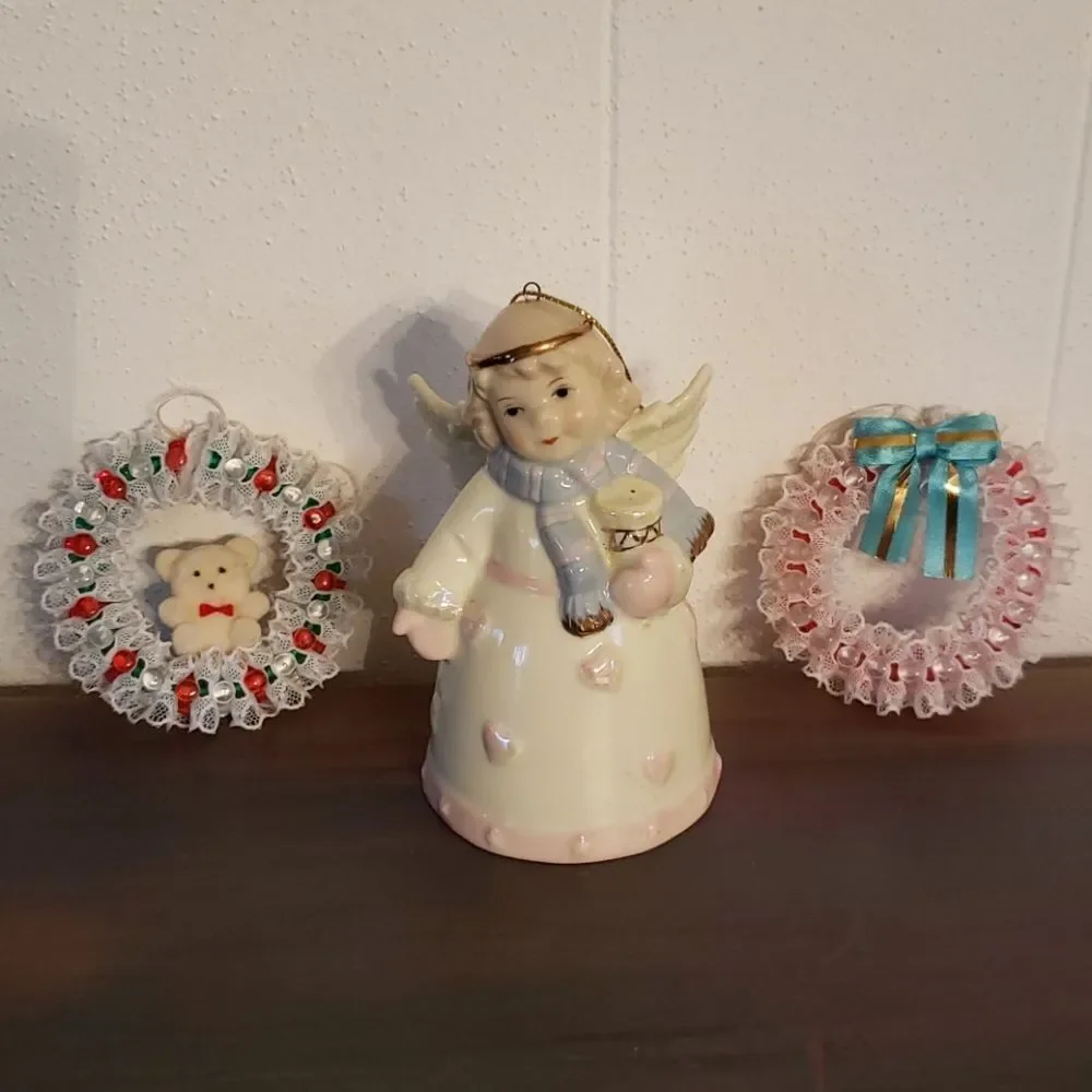 Lot of 3 Vintage Christmas Ornaments